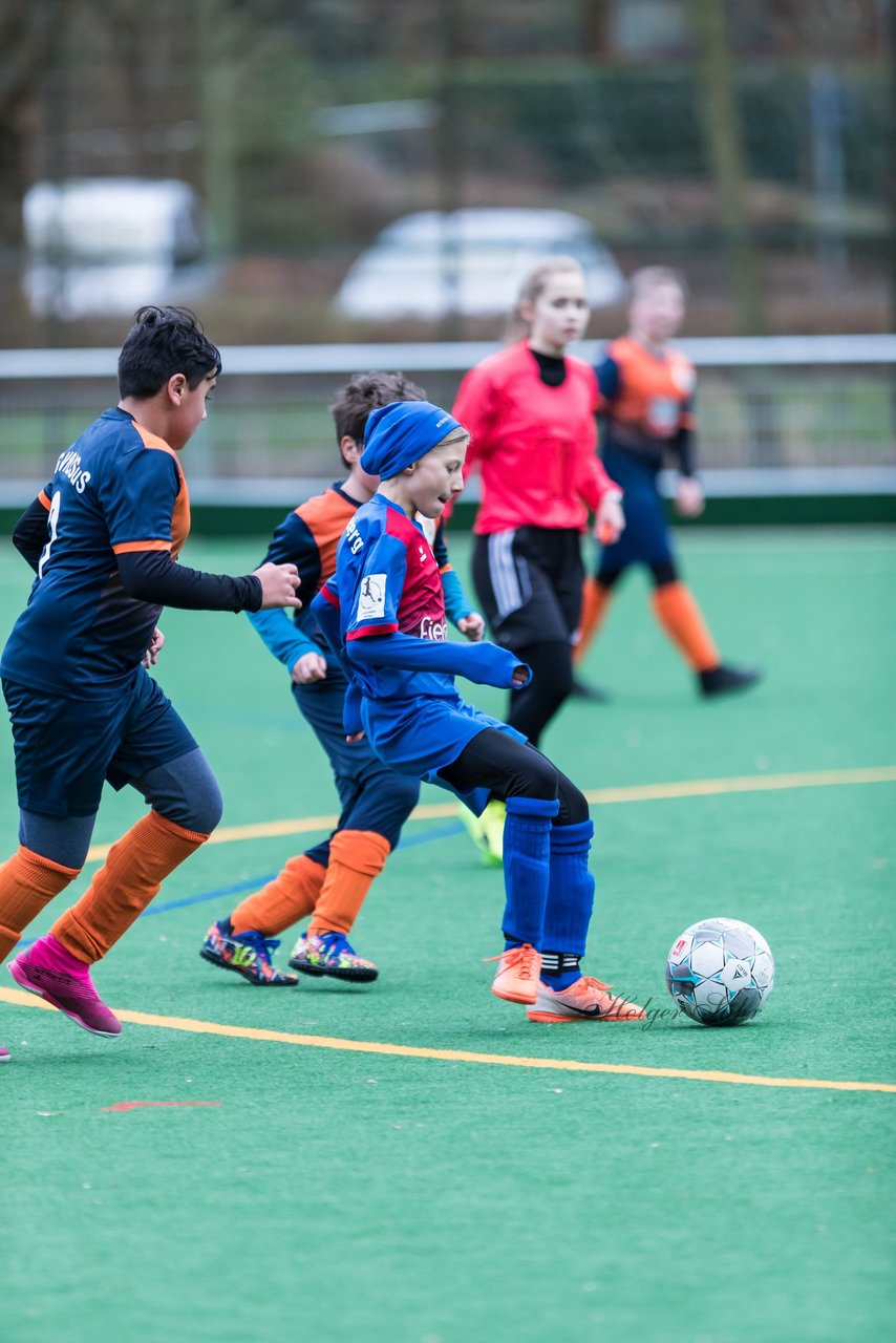 Bild 126 - wCJ VfL Pinneberg - mDJ VfL Pinneberg/Waldenau : Ergebnis: 1:3